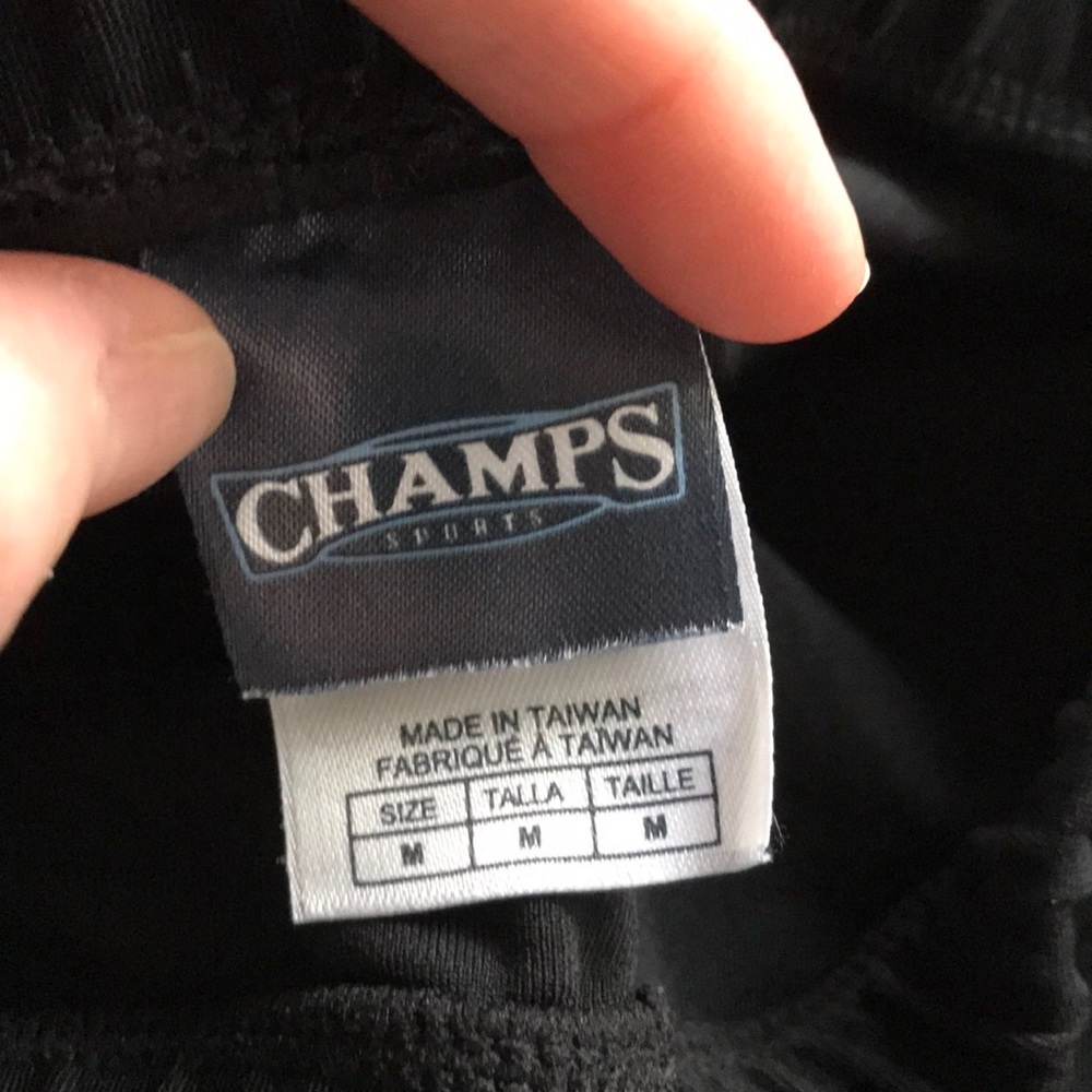 #7 Stretchy workout pants - Picture 2 of 2